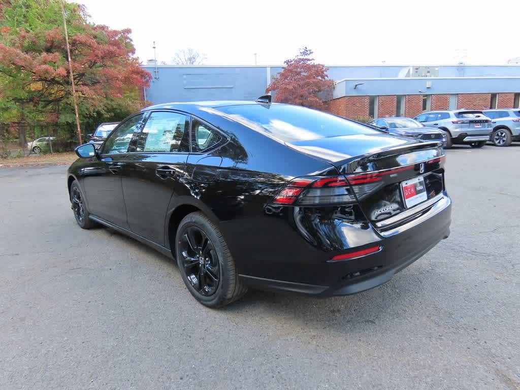 2025 Honda Accord SE 4