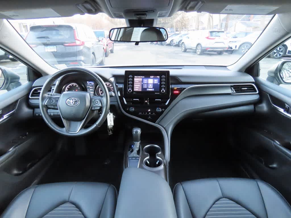 Thumbnail: 2024 Toyota Camry - 17