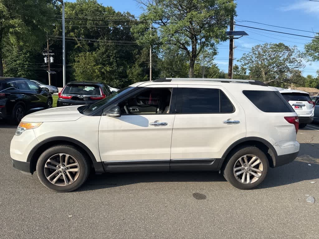 Thumbnail: 2015 Ford Explorer - 2