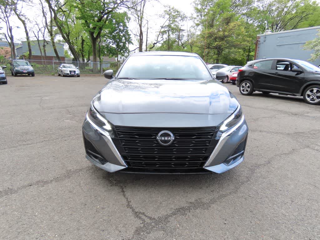 Thumbnail: 2025 Nissan Altima - 6
