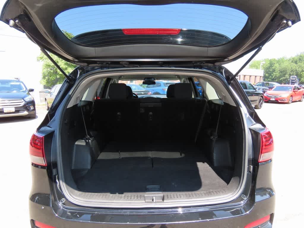 Thumbnail: 2019 Kia Sorento - 13