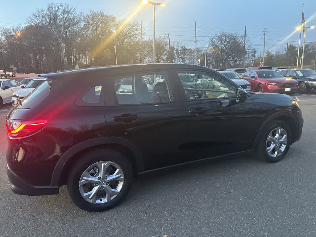 Thumbnail: 2023 Honda HR-V - 8