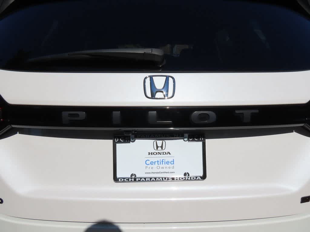 Thumbnail: 2023 Honda Pilot - 7