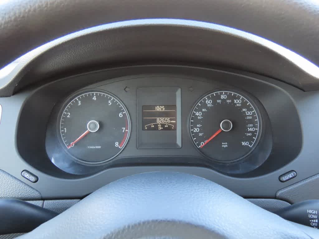 Thumbnail: 2014 Volkswagen Jetta - 21