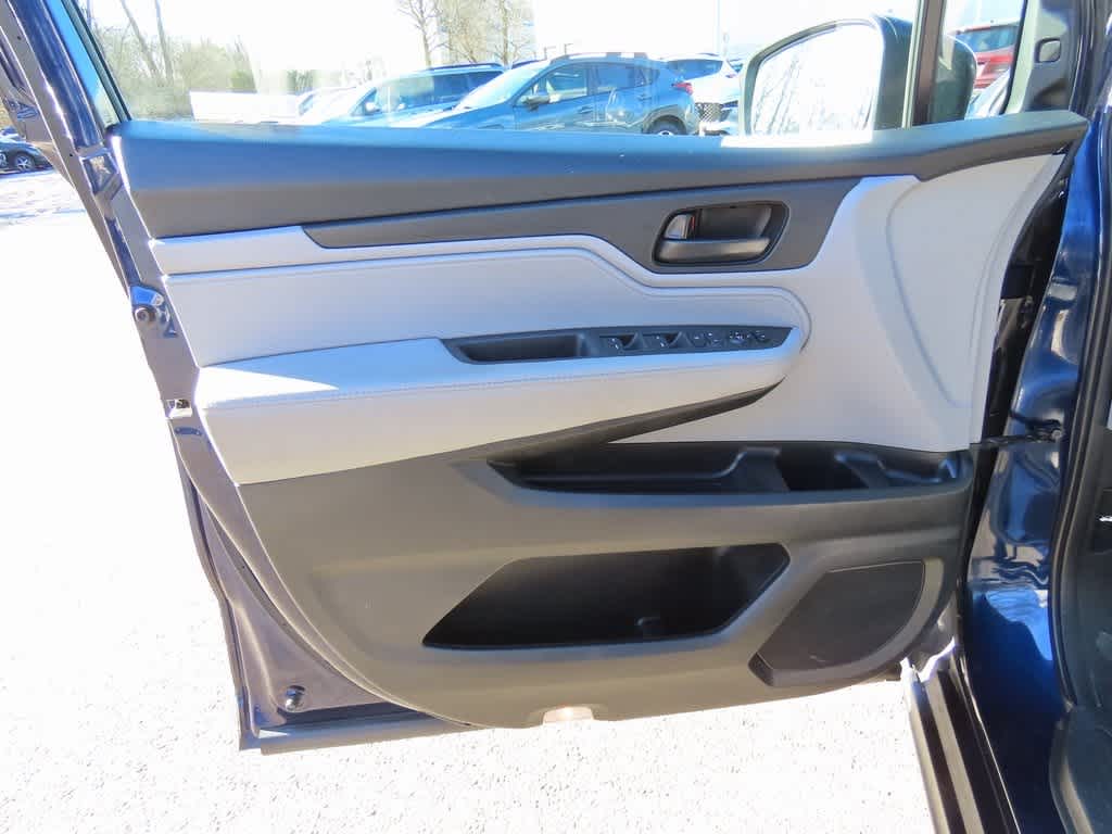 Thumbnail: 2020 Honda Odyssey - 17