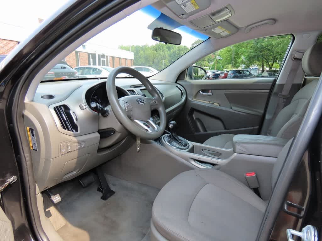 Thumbnail: 2011 Kia Sportage - 2