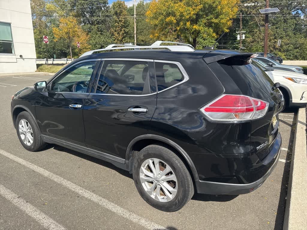 Thumbnail: 2016 Nissan Rogue - 9