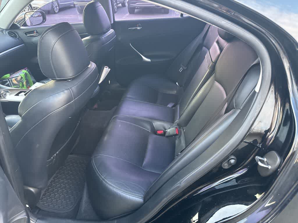 Thumbnail: 2012 Lexus IS - 27