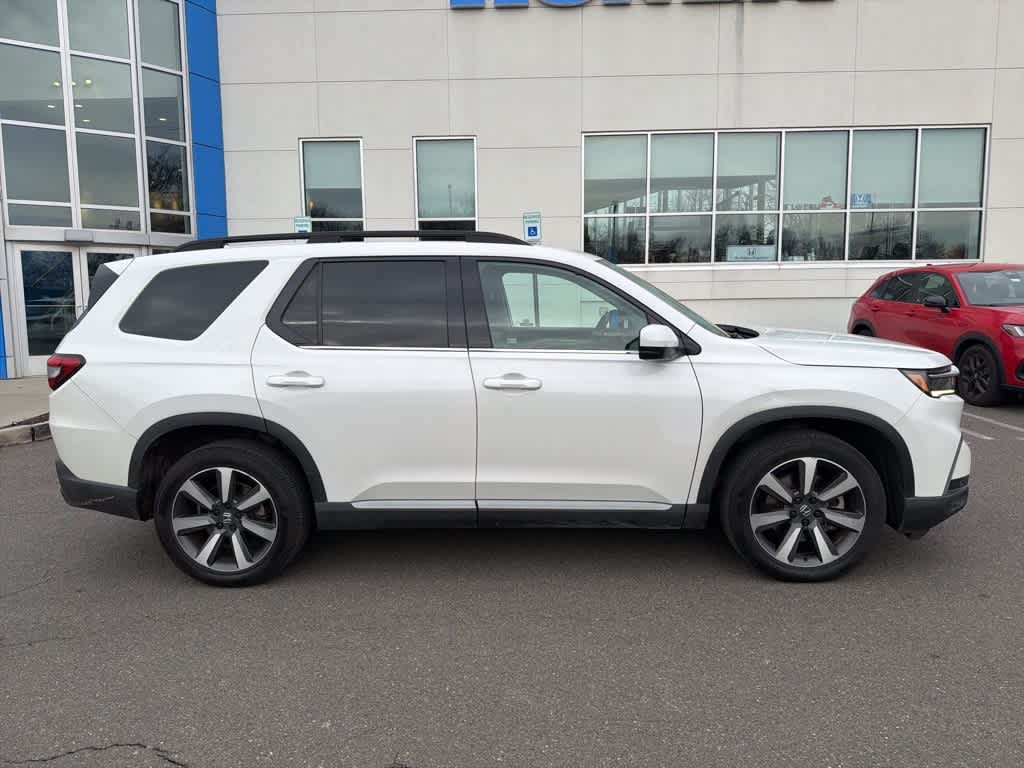 Thumbnail: 2023 Honda Pilot - 13