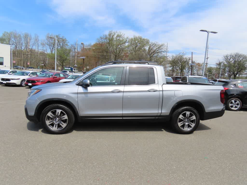 Thumbnail: 2017 Honda Ridgeline - 3