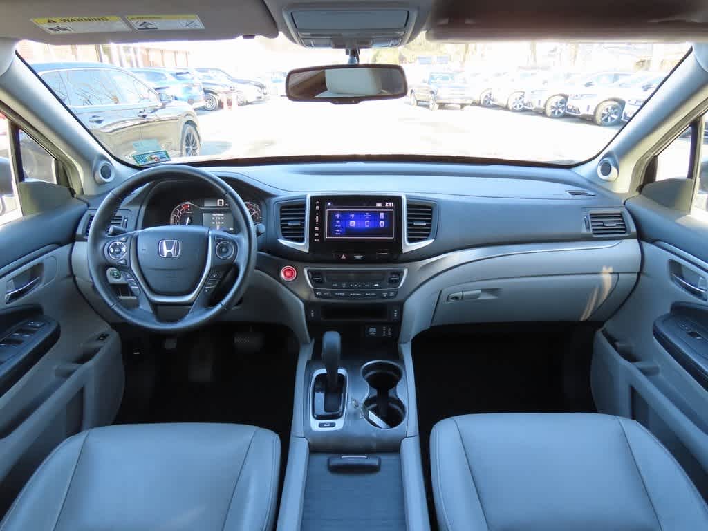 Thumbnail: 2018 Honda Pilot - 20