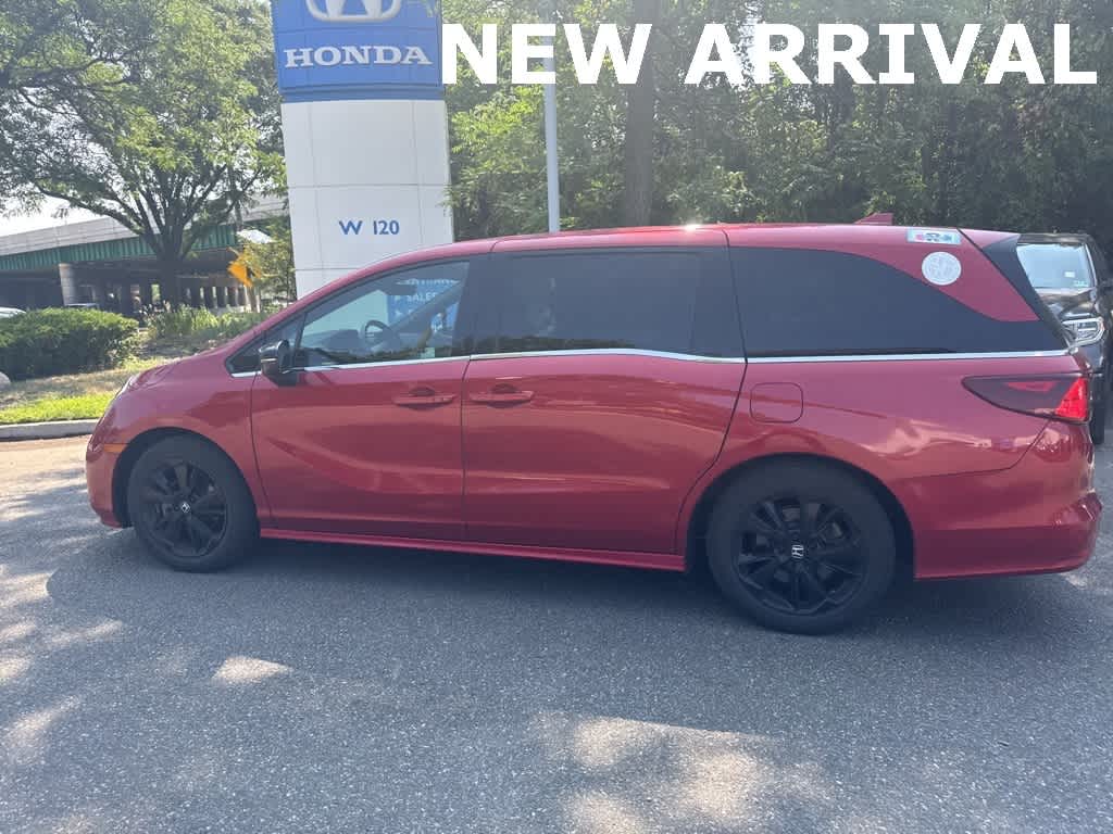 Thumbnail: 2023 Honda Odyssey - 8