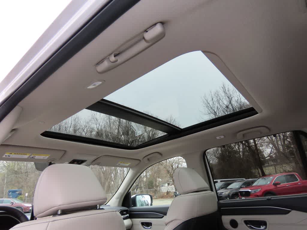 Thumbnail: 2026 Honda Pilot - 18