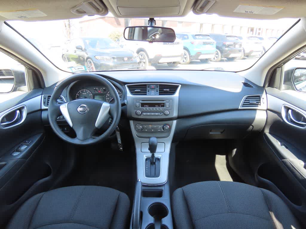 Thumbnail: 2013 Nissan Sentra - 17