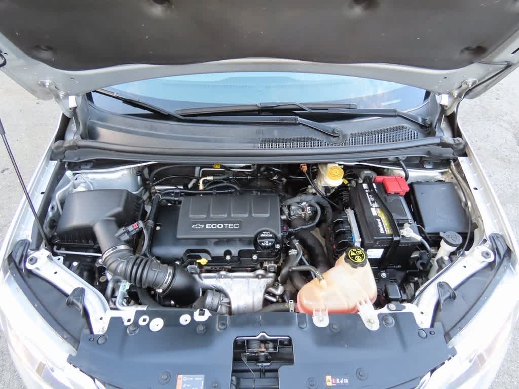 Thumbnail: 2019 Chevrolet Sonic - 9