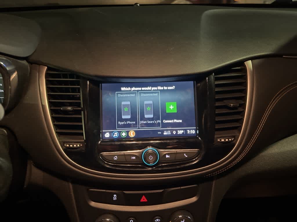 Thumbnail: 2018 Chevrolet Trax - 22