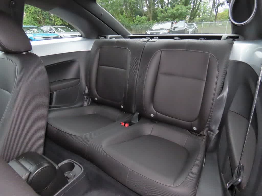 Thumbnail: 2013 Volkswagen Beetle - 11