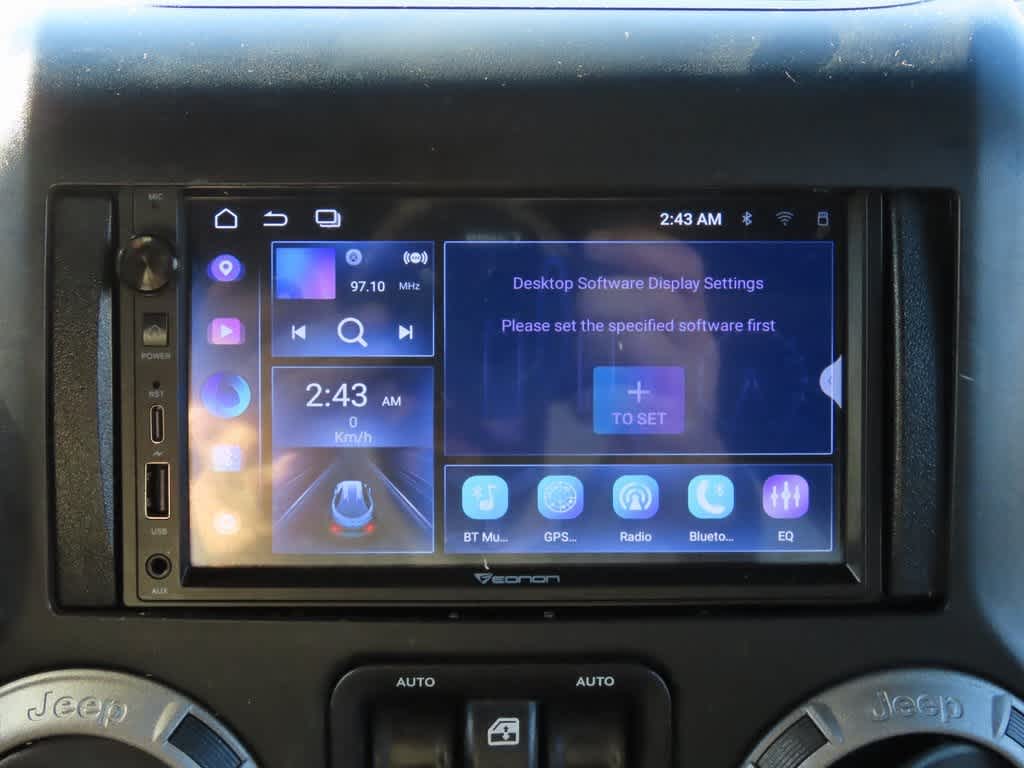 Thumbnail: 2015 Jeep Wrangler - 20