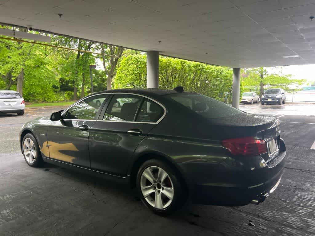Thumbnail: 2013 BMW 5 Series - 23
