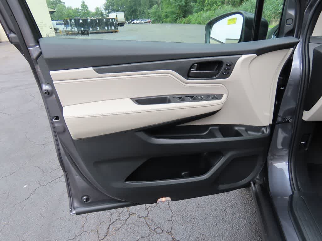 Thumbnail: 2026 Honda Odyssey - 16