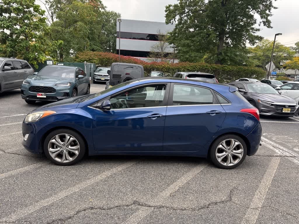 Thumbnail: 2013 Hyundai Elantra - 3