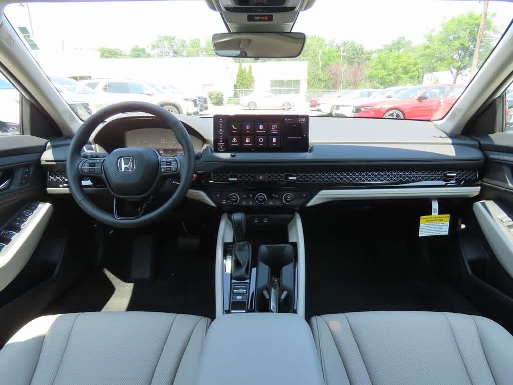 Thumbnail: 2025 Honda Accord - 16