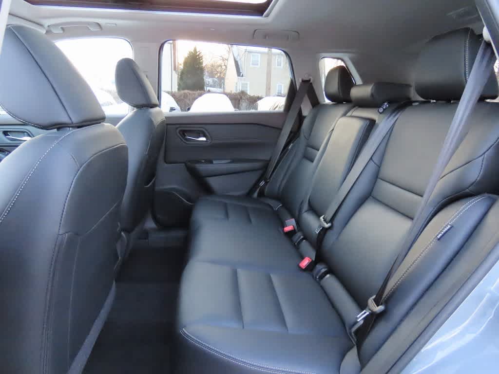 Thumbnail: 2023 Nissan Rogue - 14