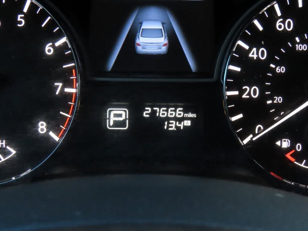 Thumbnail: 2015 Nissan Altima - 23