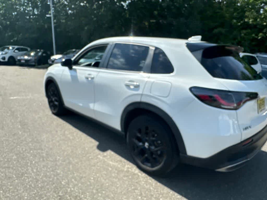 Thumbnail: 2024 Honda HR-V - 22