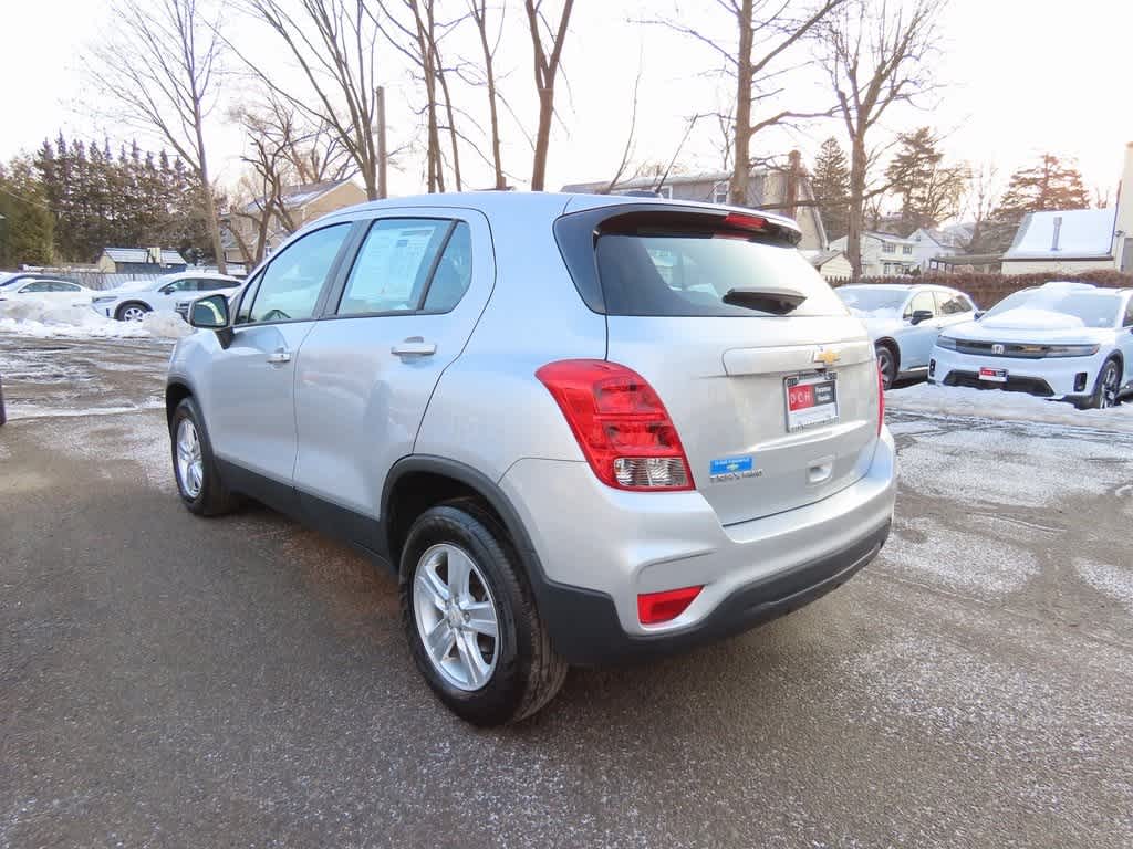 Thumbnail: 2018 Chevrolet Trax - 4