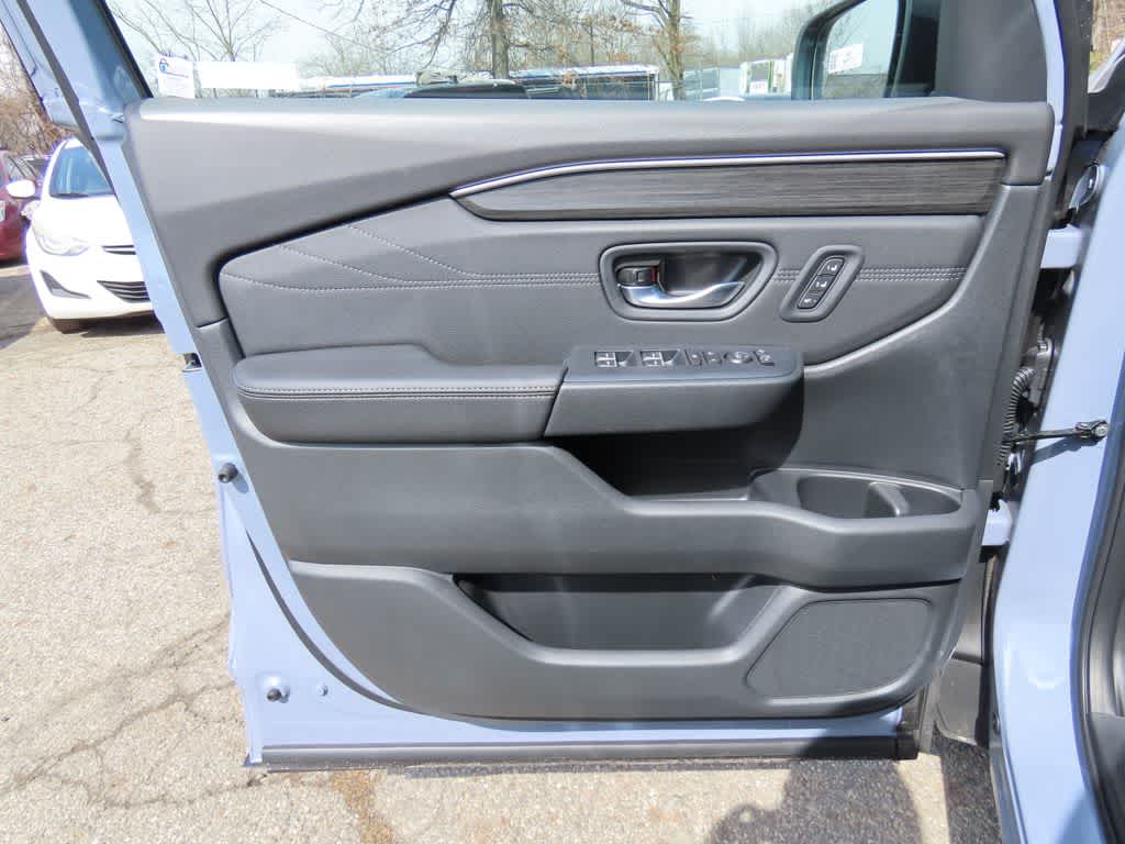 Thumbnail: 2026 Honda Pilot - 19