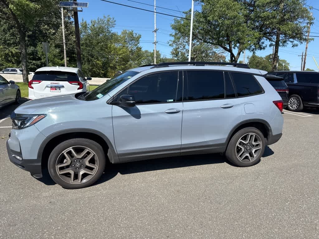 Thumbnail: 2022 Honda Passport - 4