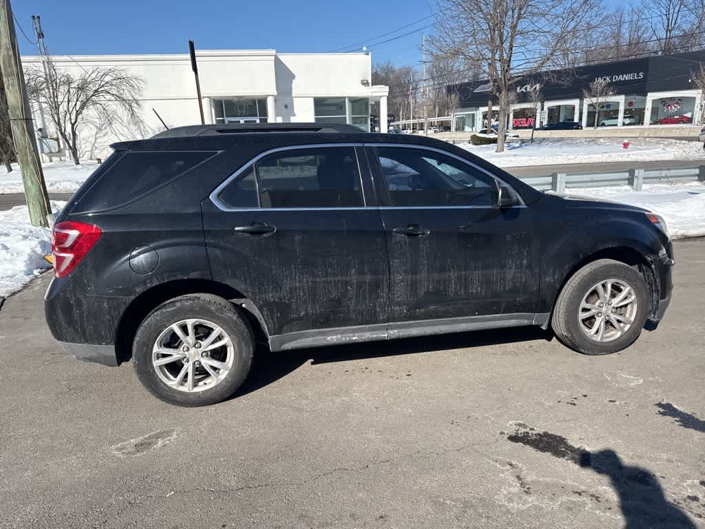 Thumbnail: 2017 Chevrolet Equinox - 7