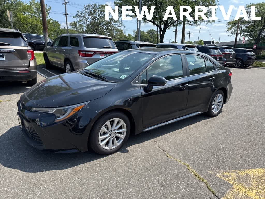 Thumbnail: 2024 Toyota Corolla - 3