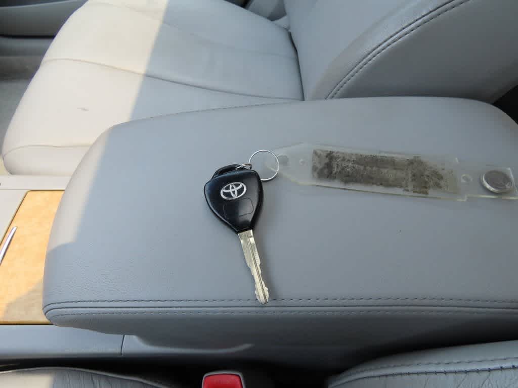 Thumbnail: 2007 Toyota Camry - 26