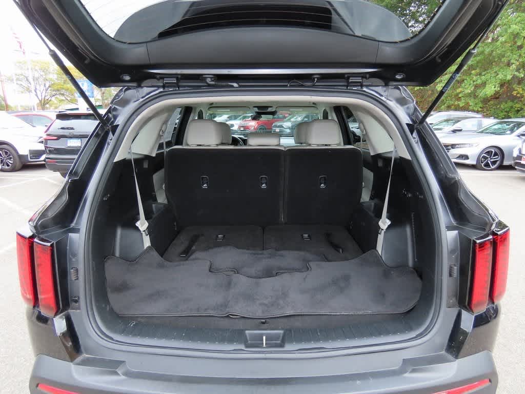 Thumbnail: 2021 Kia Sorento - 12