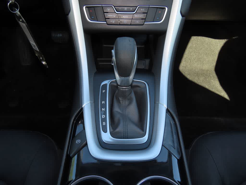 Thumbnail: 2016 Ford Fusion - 20