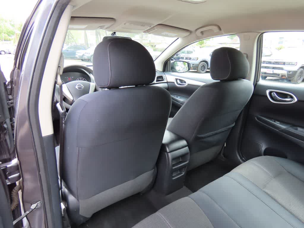 Thumbnail: 2014 Nissan Sentra - 14