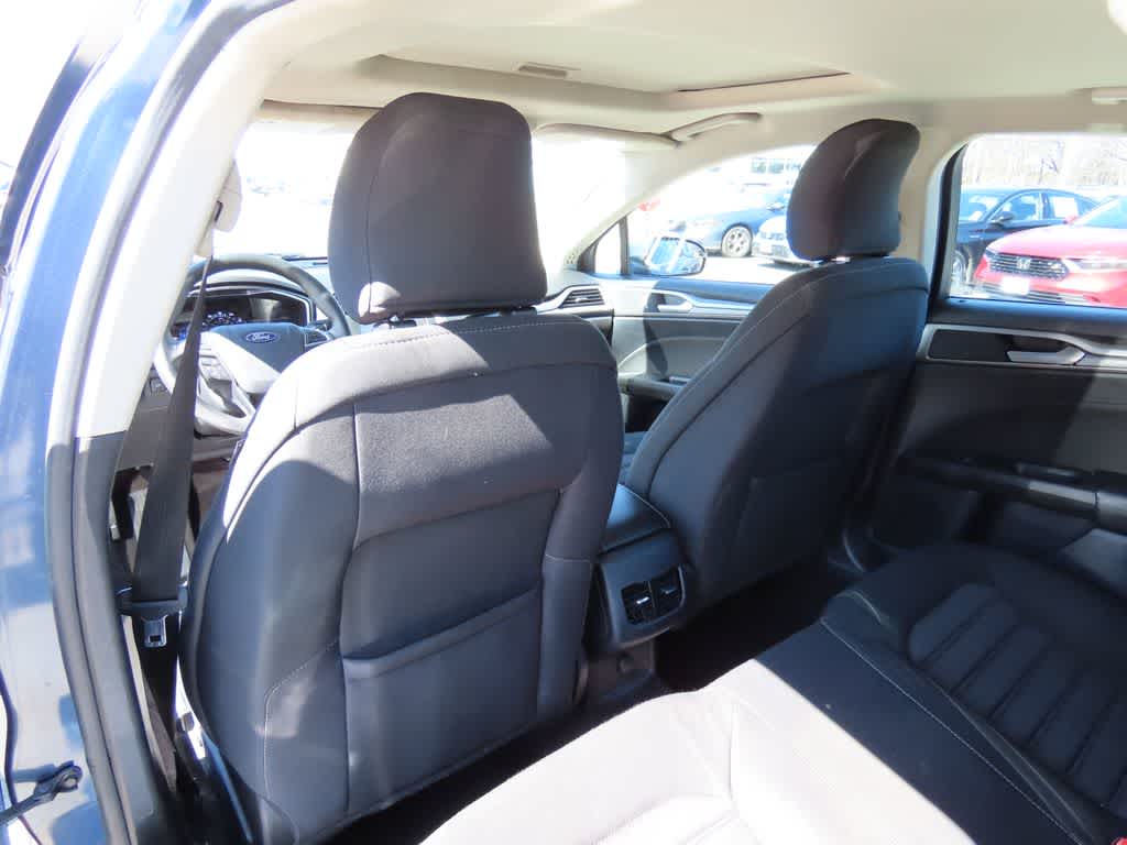 Thumbnail: 2019 Ford Fusion - 14