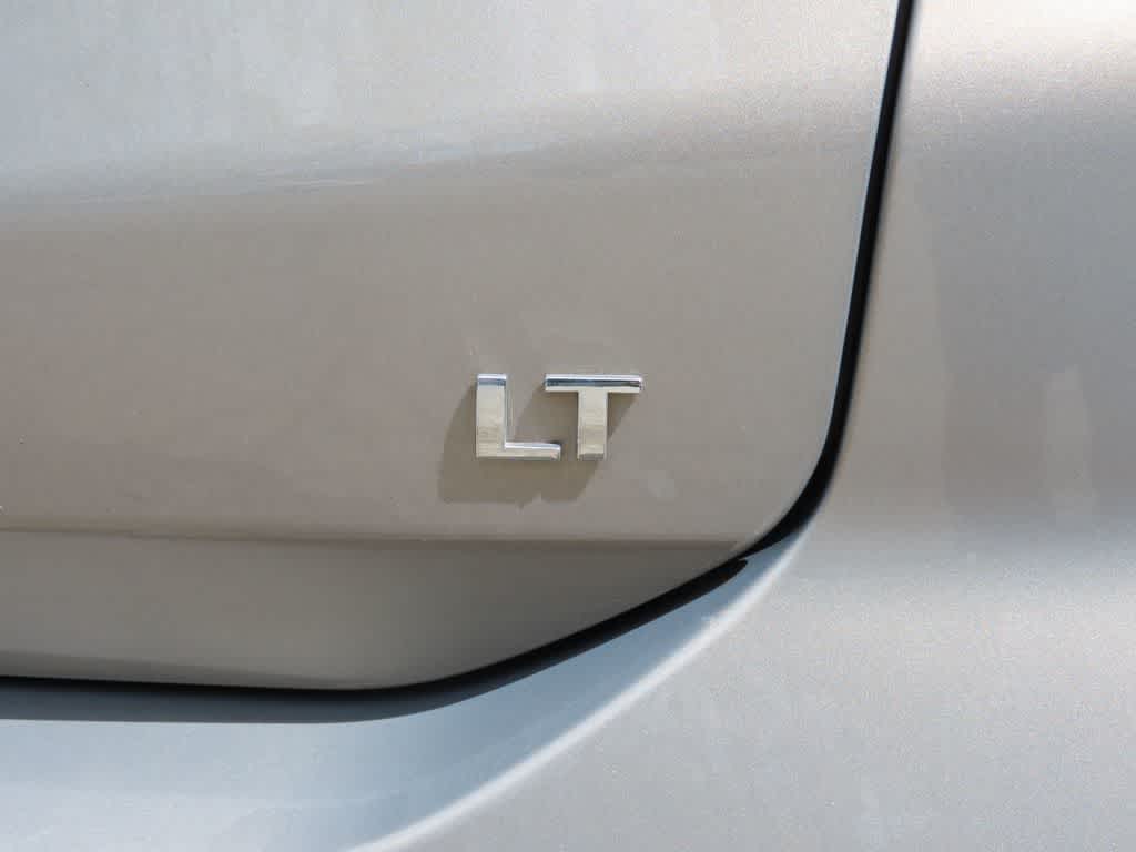 Thumbnail: 2018 Chevrolet Equinox - 8