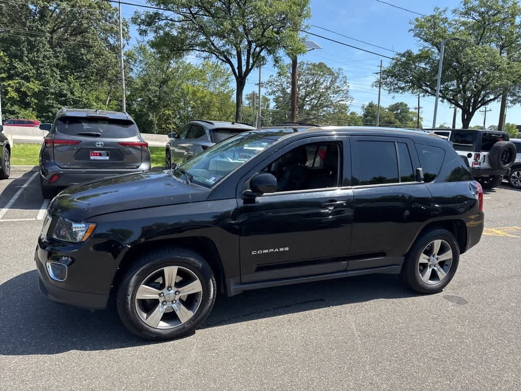 Thumbnail: 2017 Jeep Compass - 3