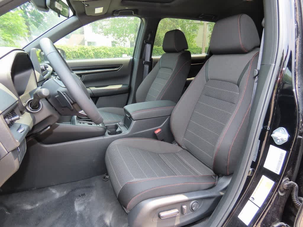 2025 Honda CR-V Sport 13