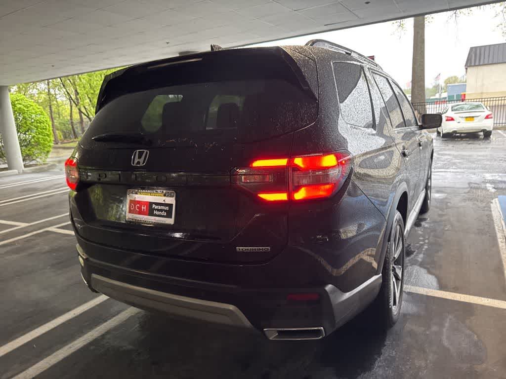 Thumbnail: 2023 Honda Pilot - 17