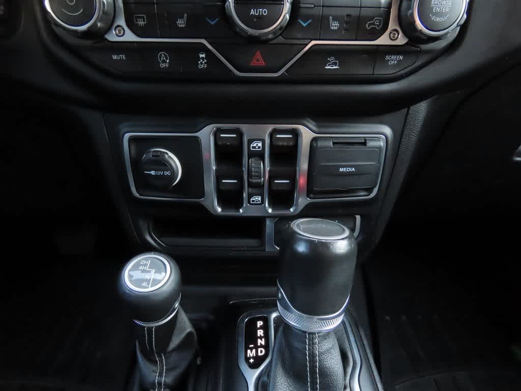 Thumbnail: 2020 Jeep Gladiator - 25