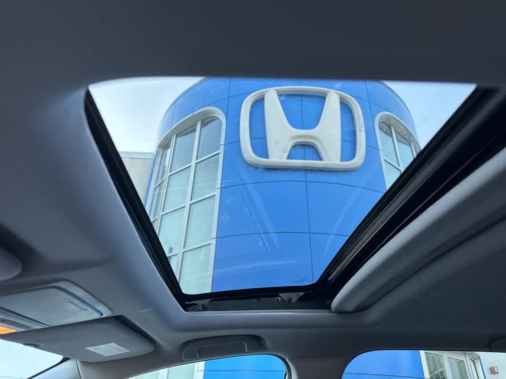 Thumbnail: 2018 Honda CR-V - 16