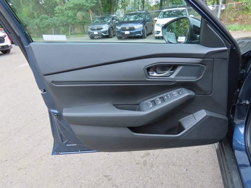2025 Honda Accord SE 14