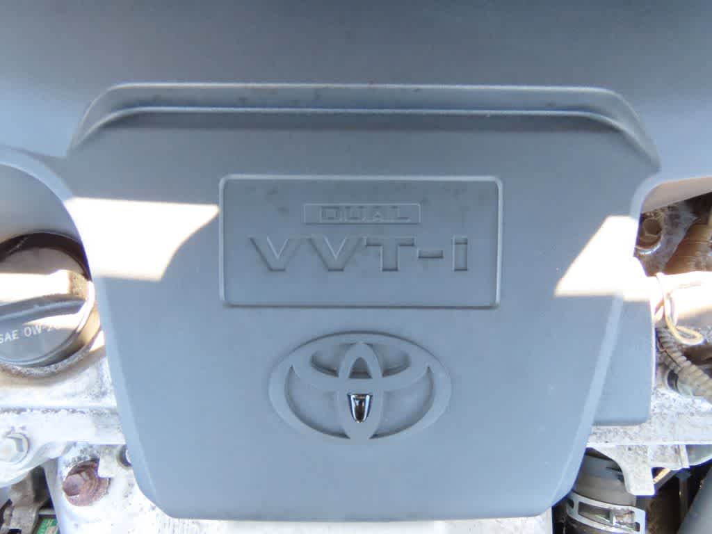 Thumbnail: 2015 Toyota RAV4 - 11