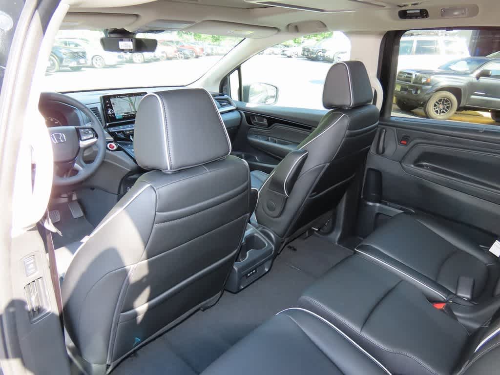 Thumbnail: 2025 Honda Odyssey - 16