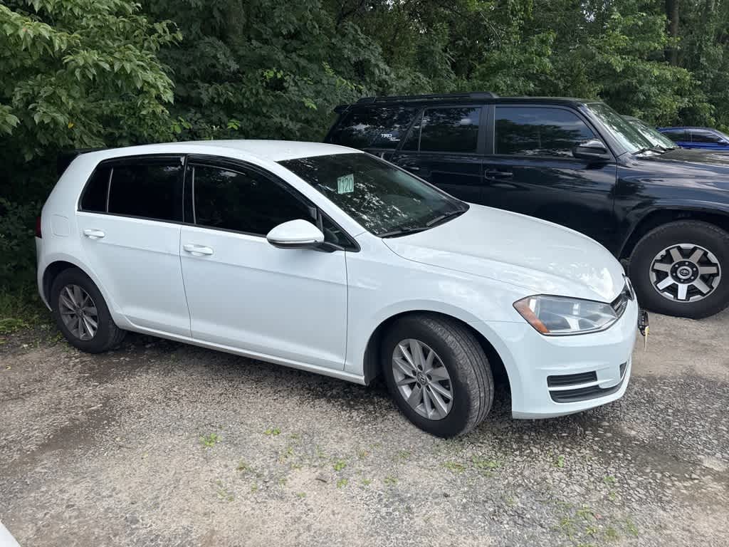 Thumbnail: 2015 Volkswagen Golf - 6