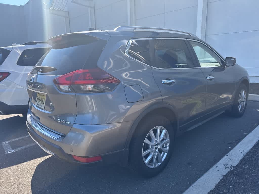 Thumbnail: 2019 Nissan Rogue - 6